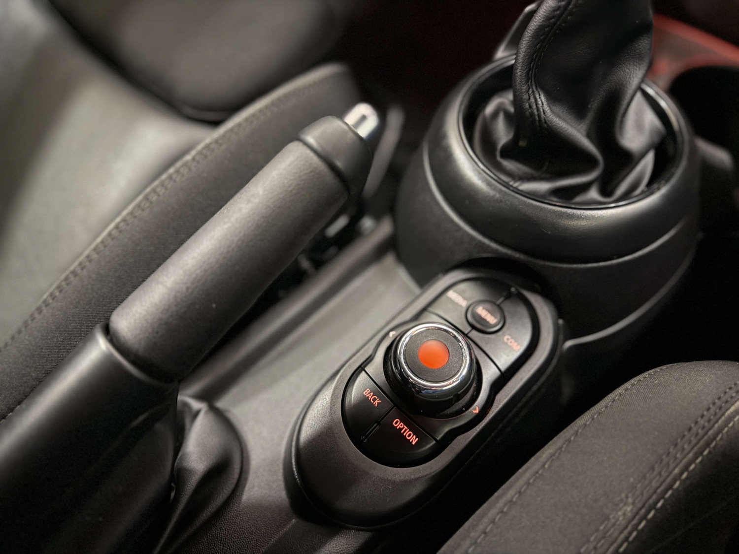 Used MINI Convertible 2018 for sale - 77797706: Photo 25