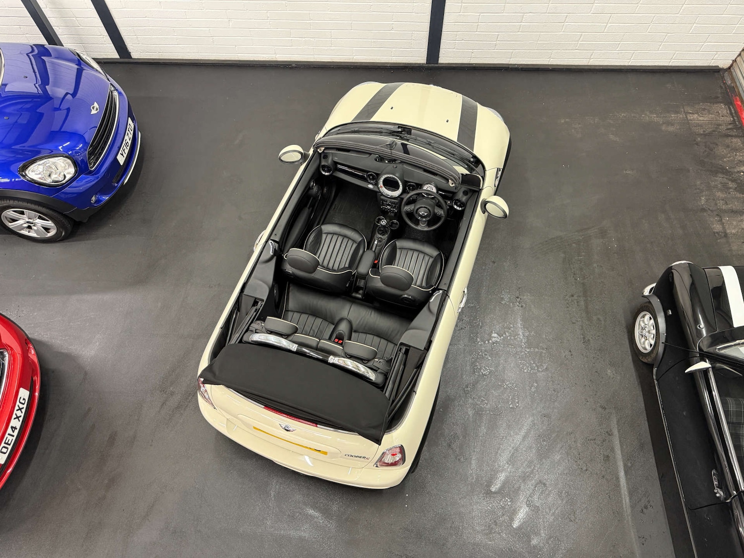 Used MINI Convertible 2012 for sale - 77342227: Photo 15