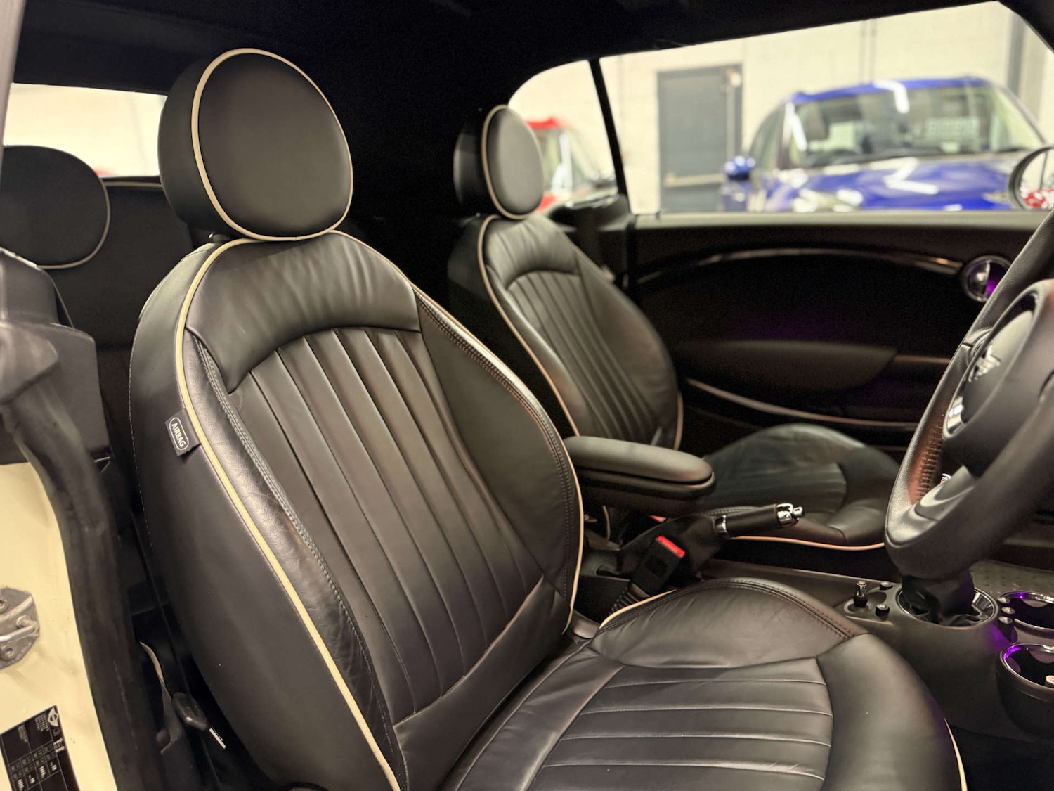 Used MINI Convertible 2012 for sale - 77342227: Photo 17