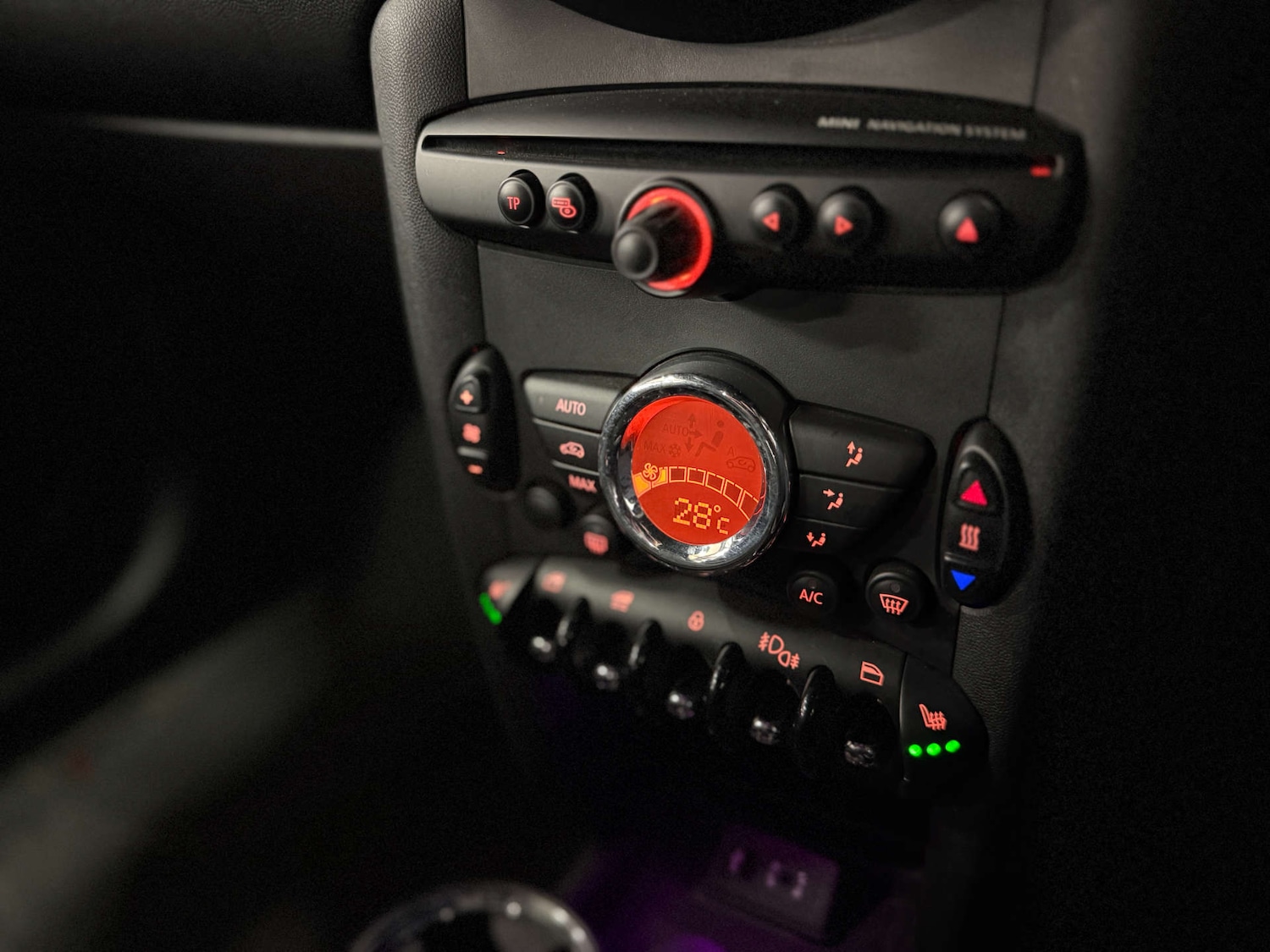 Used MINI Convertible 2012 for sale - 77342227: Photo 21