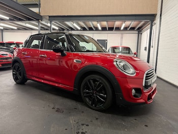 Used MINI Hatch 2019 for sale - 76957254: Photo