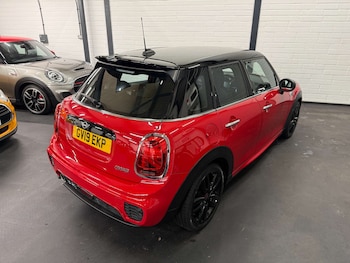 Used MINI Hatch 2019 for sale - 76957254: Photo
