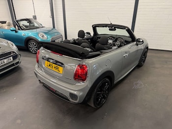 Used MINI Convertible 2019 for sale - 78297139: Photo