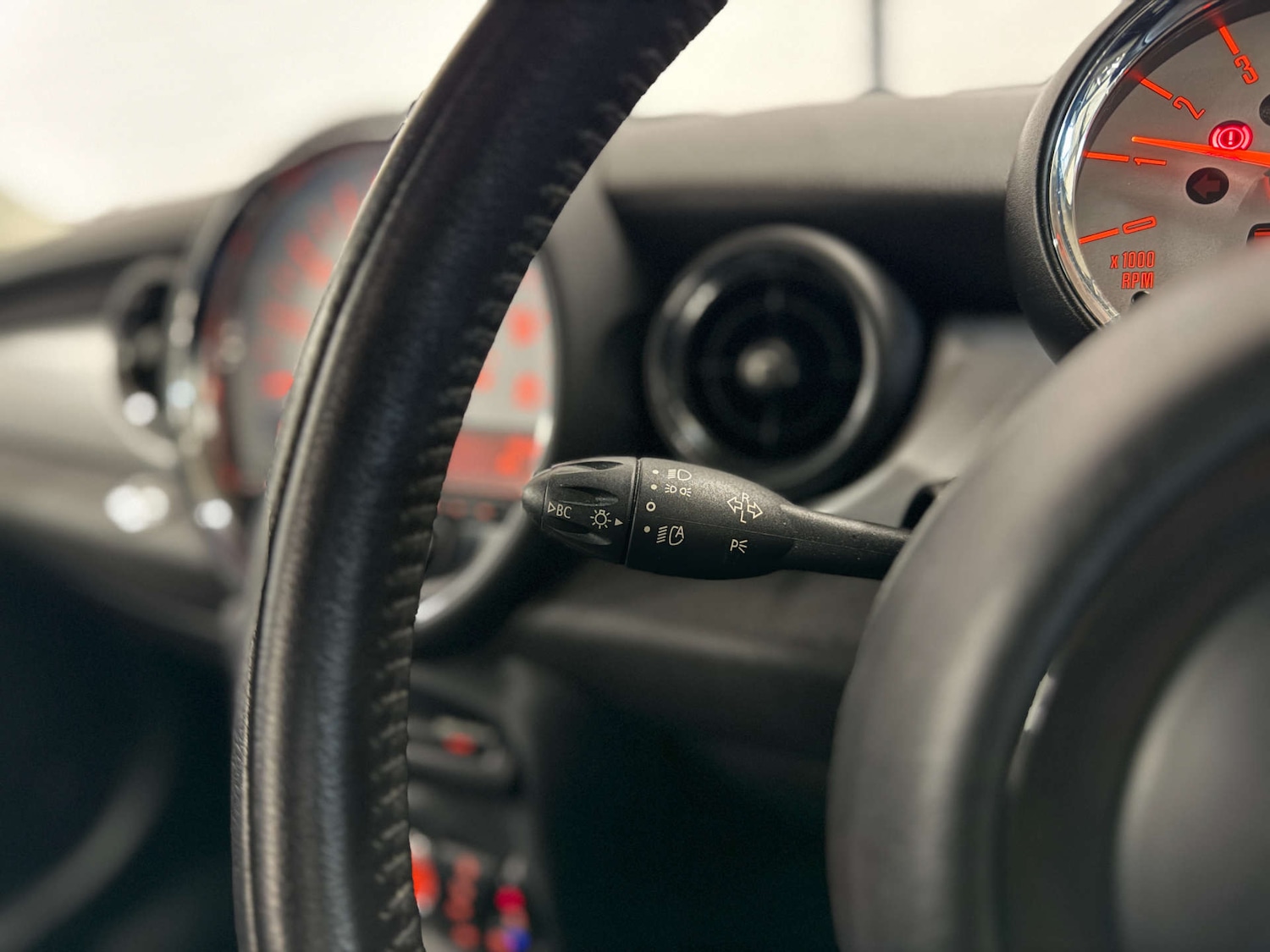 Used MINI Hatch 2012 for sale - 77170331: Photo 21