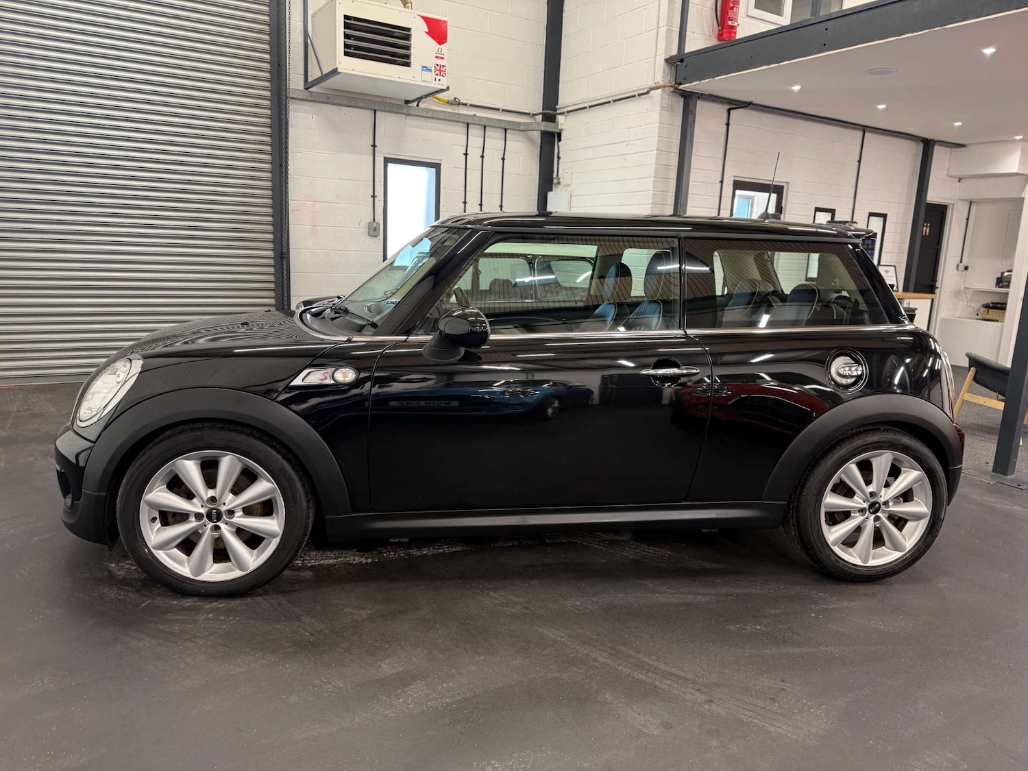 Used MINI Hatch 2013 for sale - 77151122: Photo 8