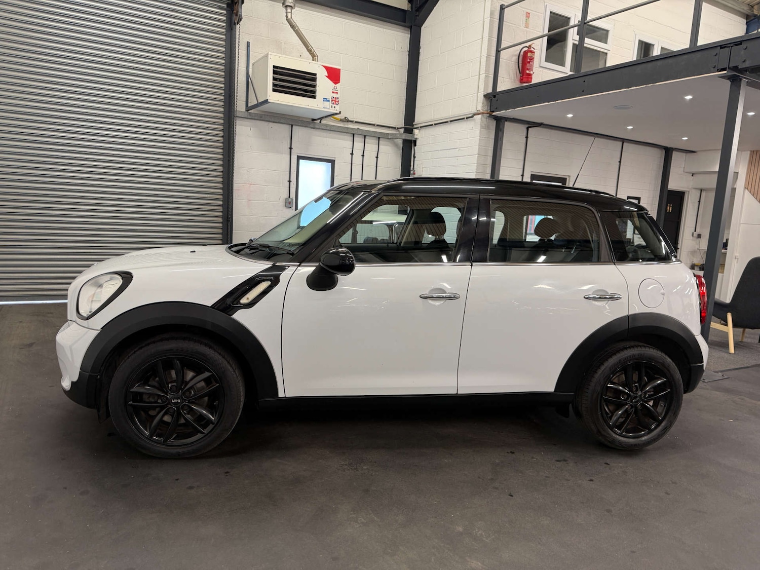 Used MINI Countryman 2015 for sale - 78105687: Photo 8
