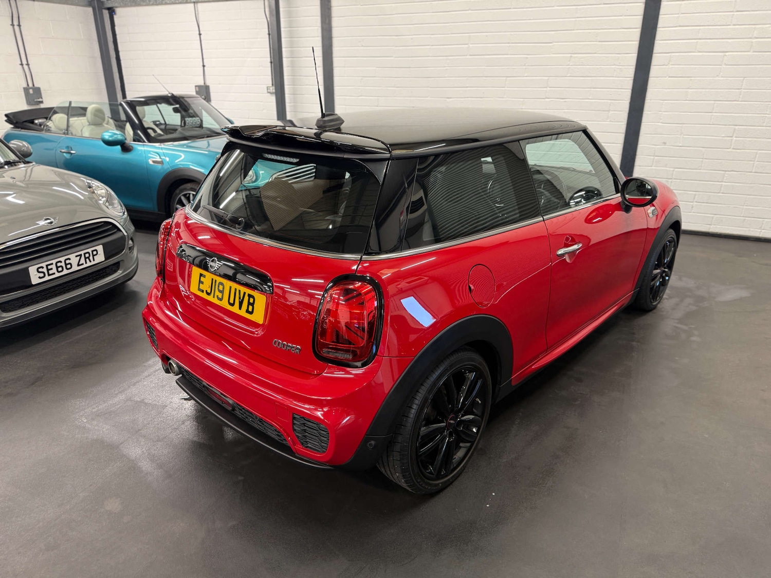 Used MINI Hatch 2019 for sale - 78167899: Photo 3