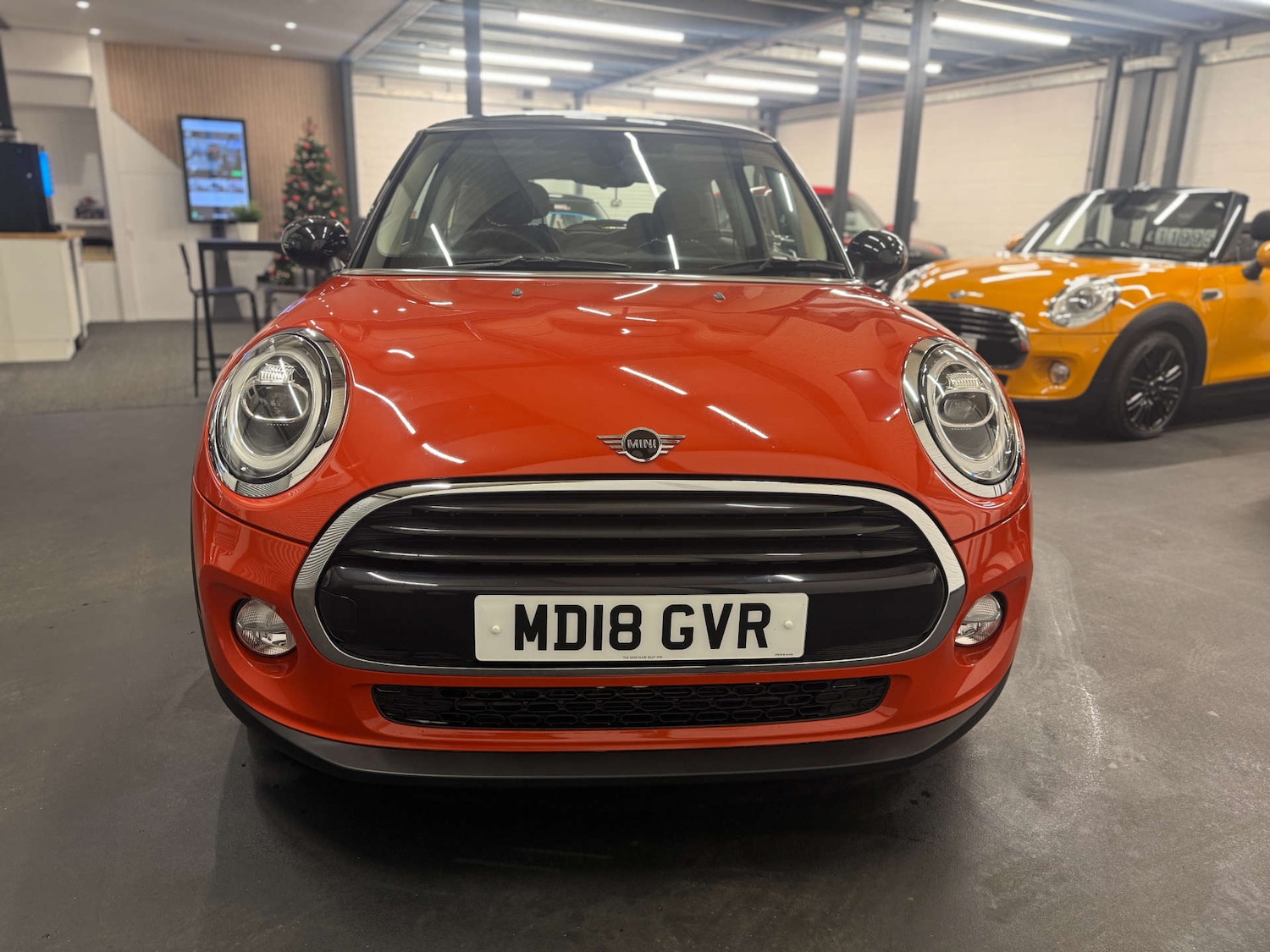 Used MINI Hatch 2018 for sale - 77055551: Photo 6