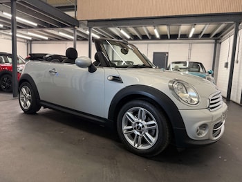 Used MINI Convertible 2015 for sale - 78345011: Photo