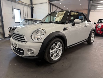 Used MINI Convertible 2015 for sale - 78345011: Photo
