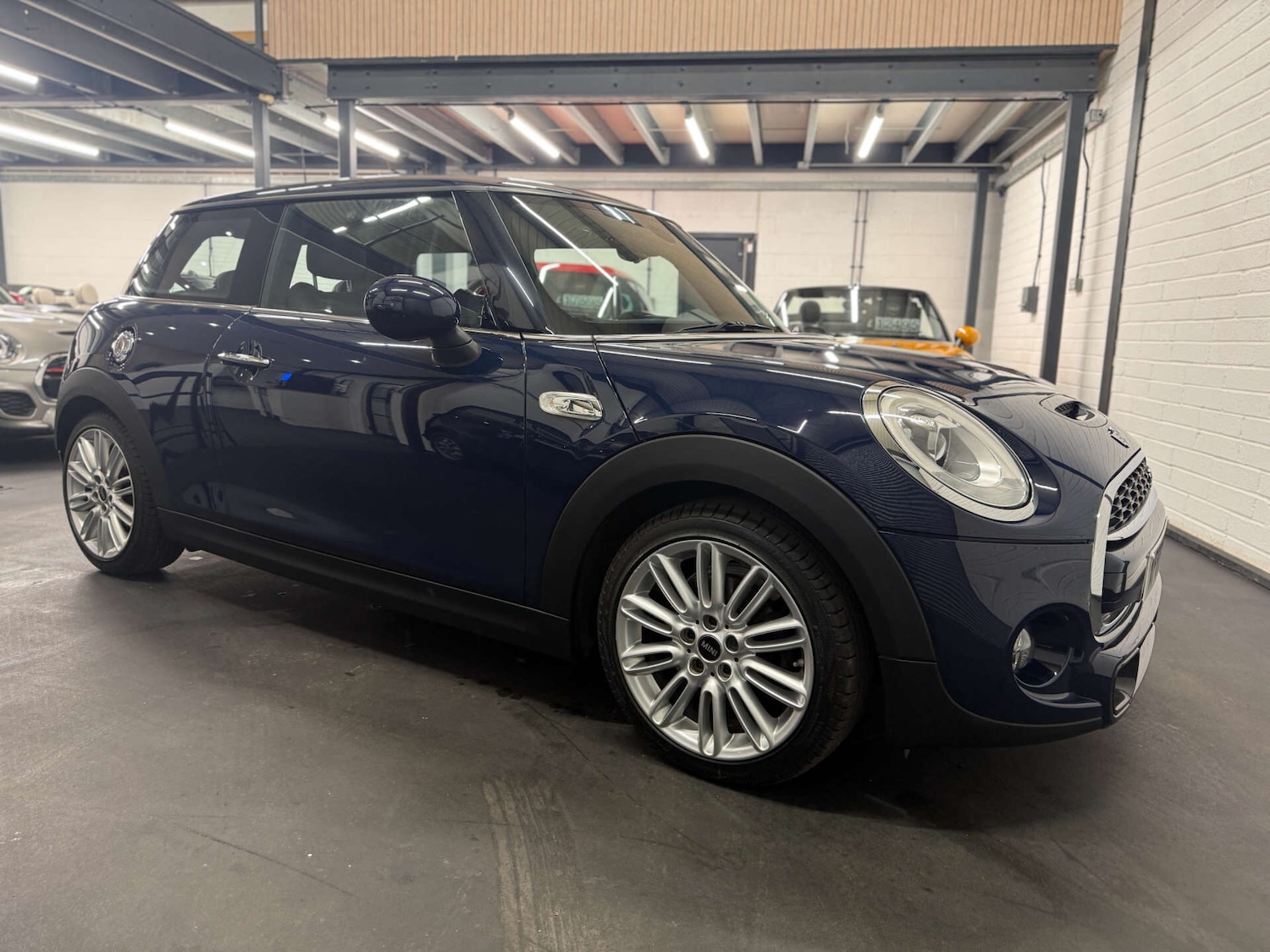 Used MINI Hatch 2016 for sale - 76783142: Photo 1