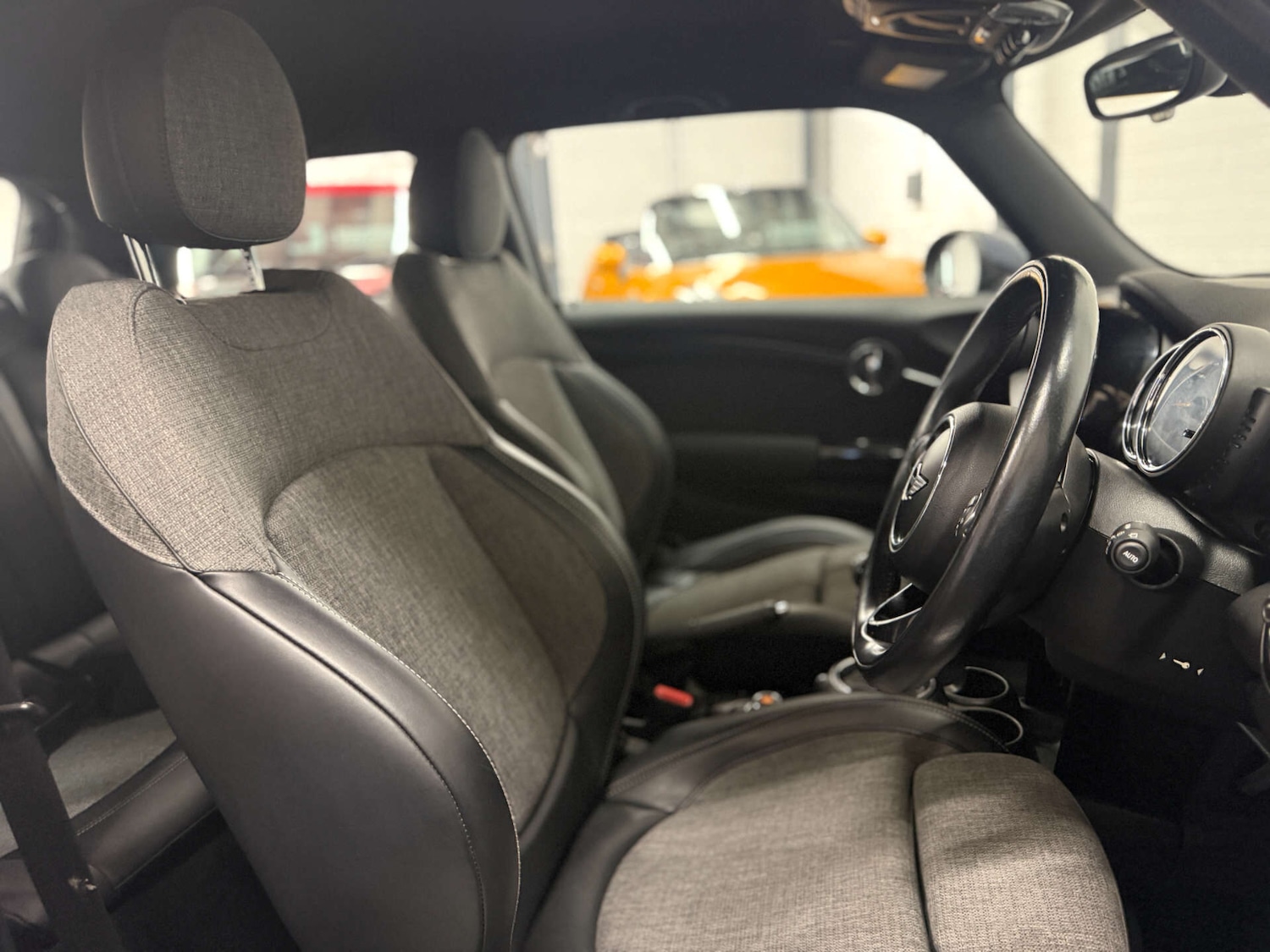 Used MINI Hatch 2016 for sale - 76783142: Photo 15