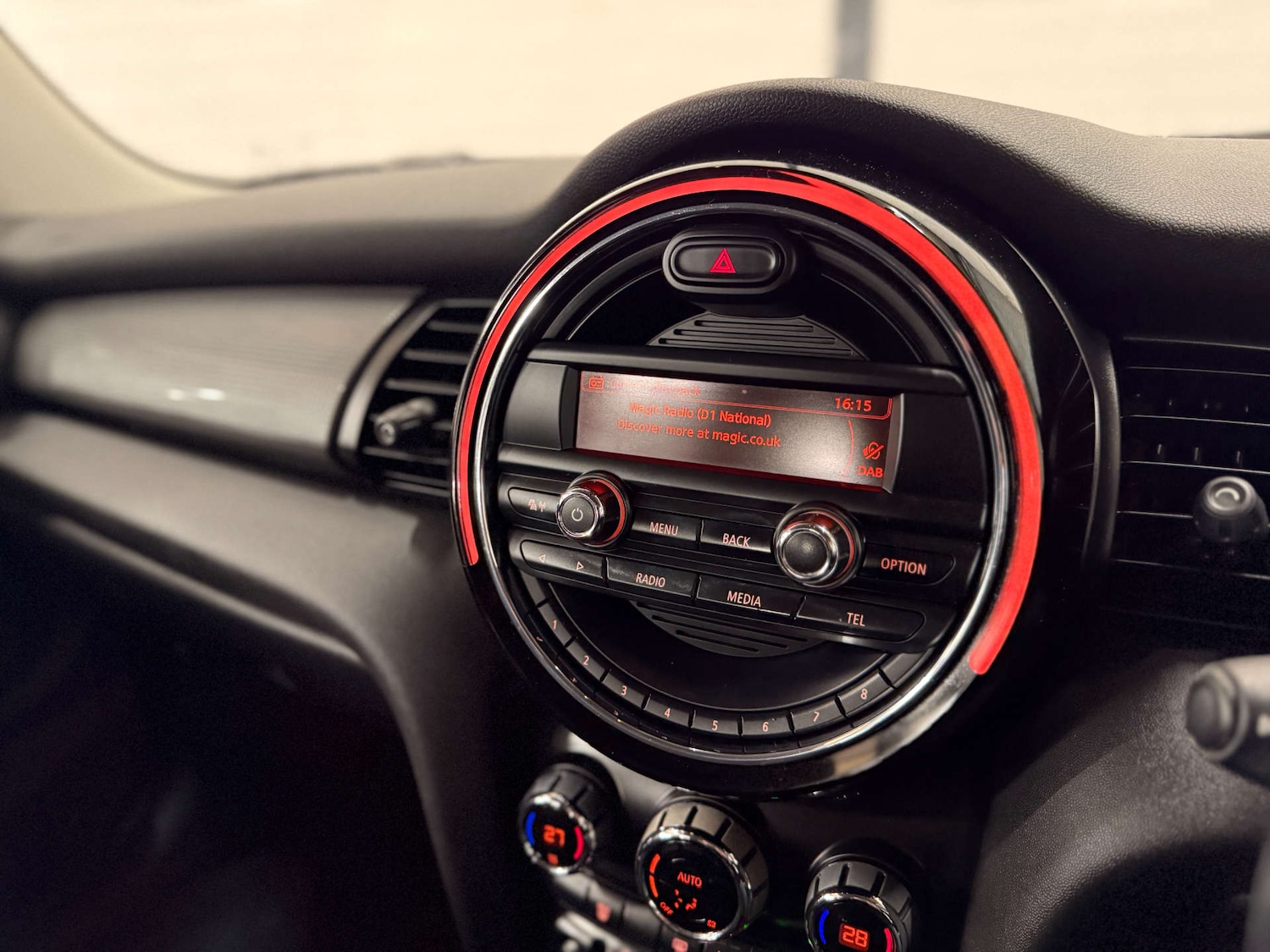 Used MINI Hatch 2014 for sale - 77102490: Photo 17