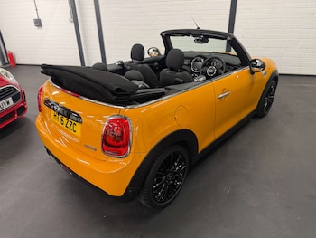 Used MINI Convertible 2016 for sale - 76957243: Photo