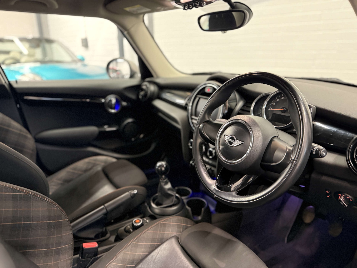 Used MINI Hatch 2017 for sale - 78105684: Photo 4