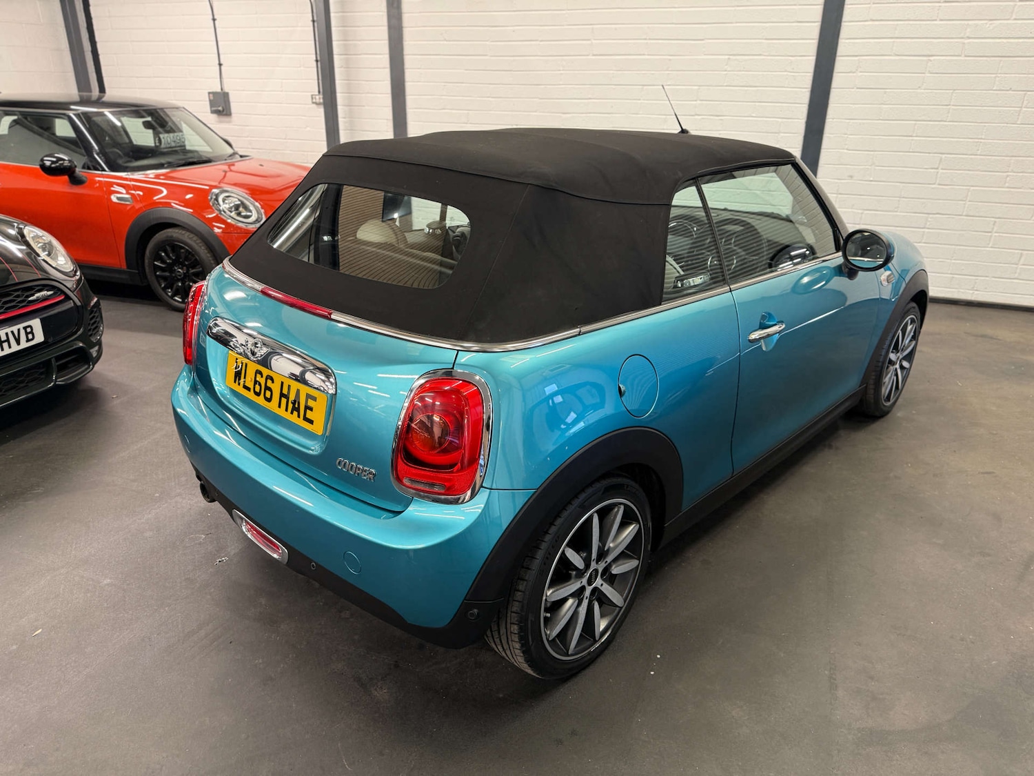 Used MINI Convertible 2016 for sale - 78105671: Photo 13