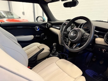 Used MINI Convertible 2016 for sale - 78105671: Photo