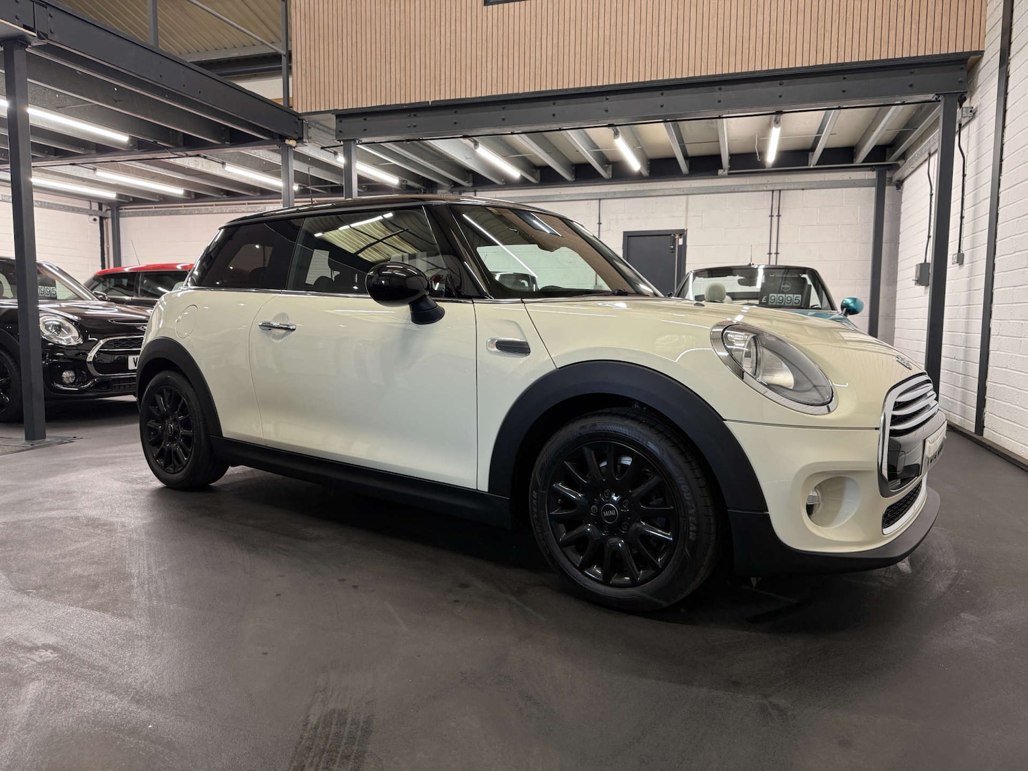 Used MINI Hatch 2016 for sale - 78179666: Photo 1