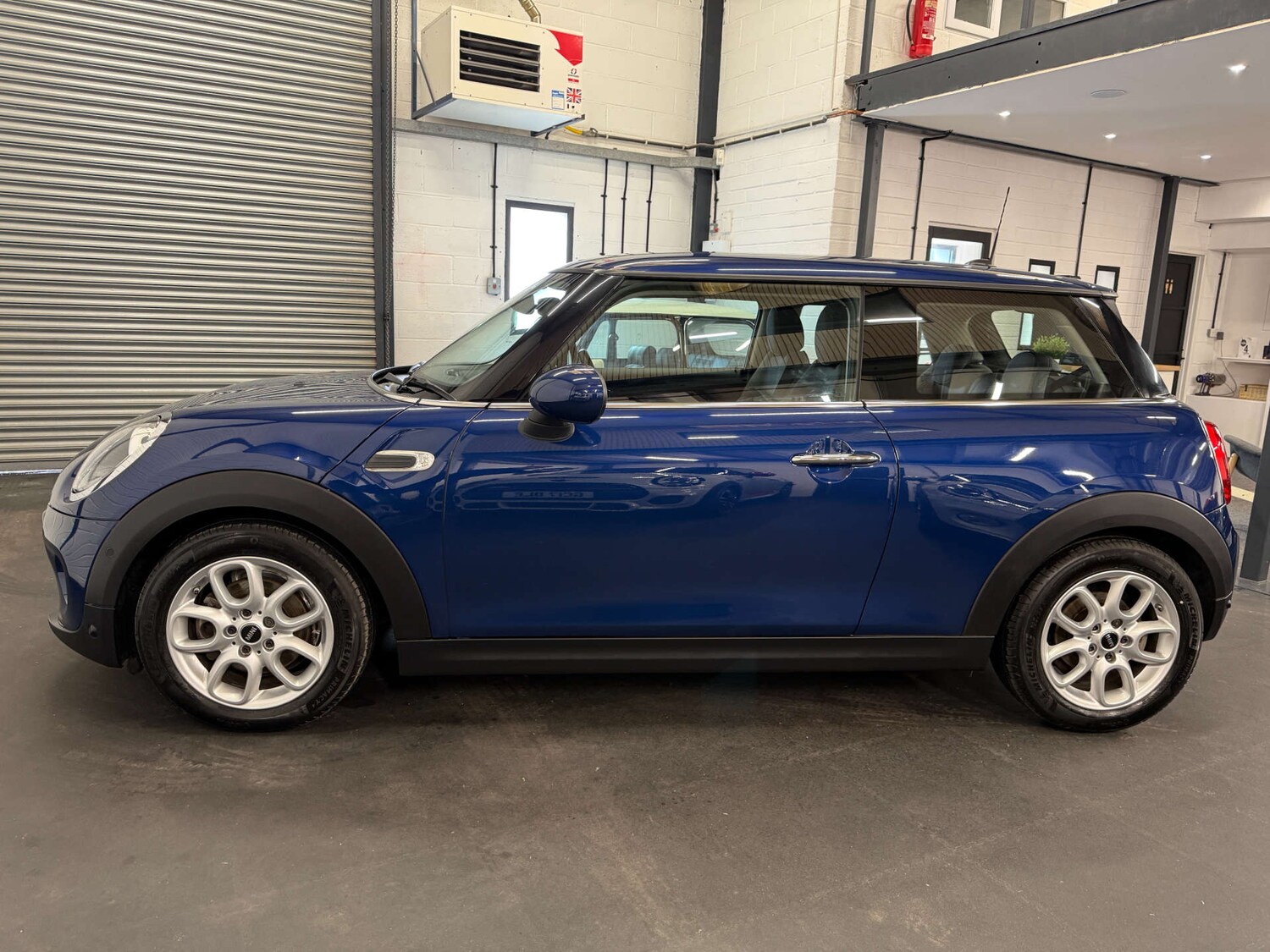 Used MINI Hatch 2015 for sale - 77880487: Photo 8