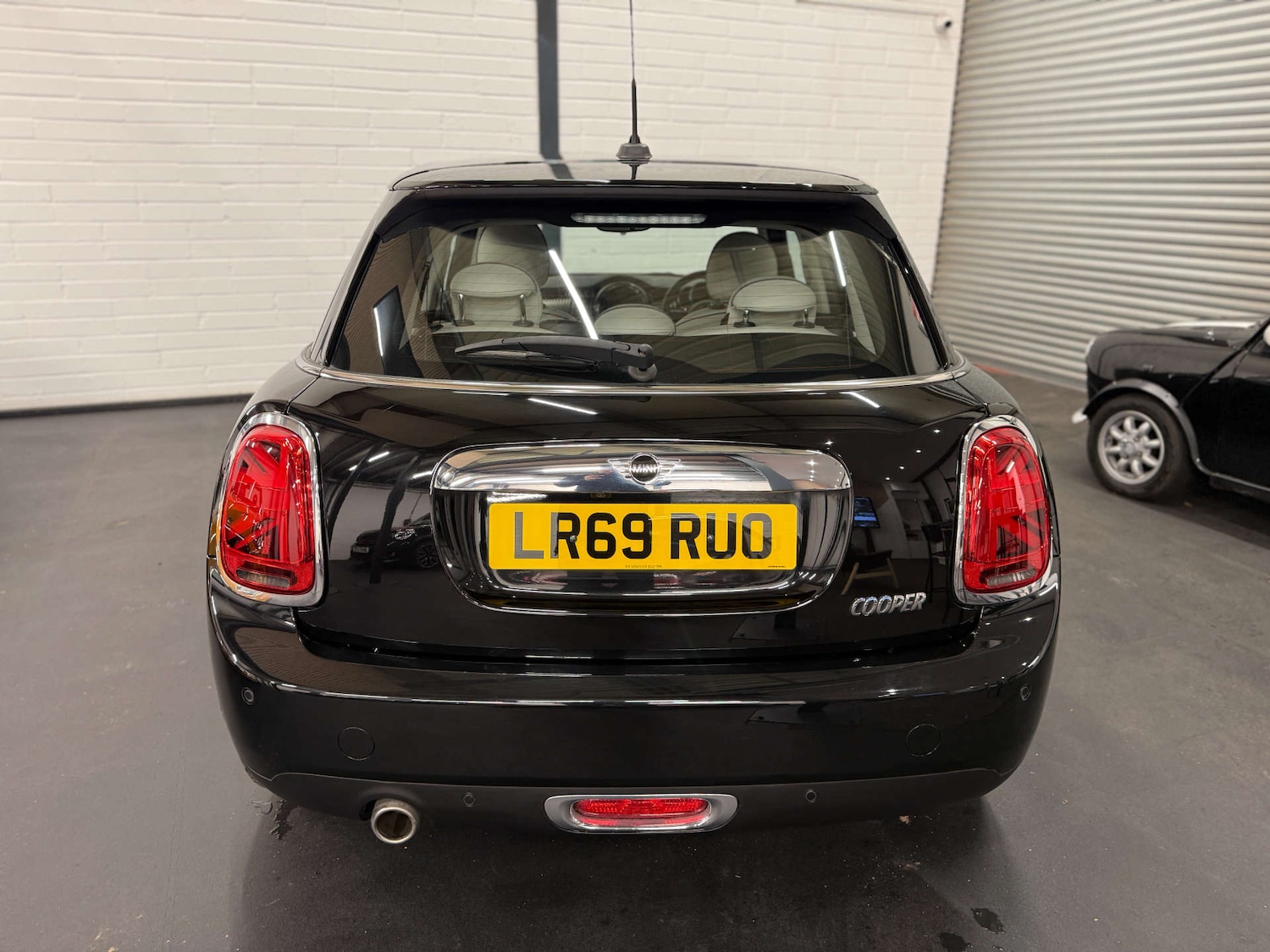 Used MINI Hatch 2019 for sale - 76957250: Photo 11