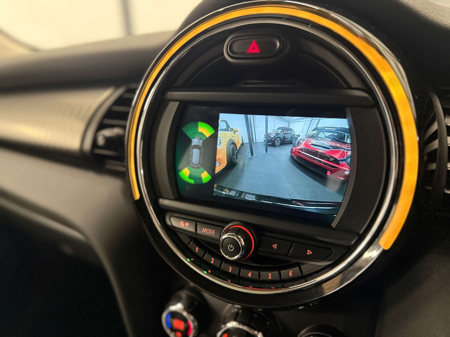 Used MINI Hatch 2019 for sale - 76957250: Photo 21