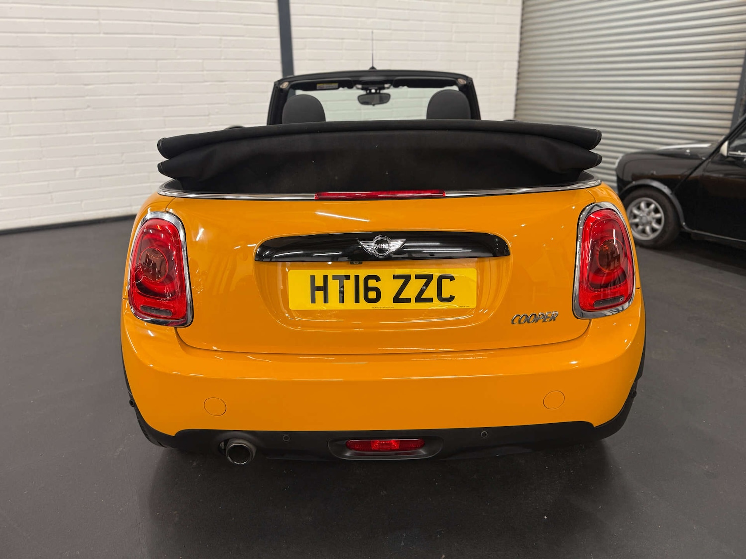 Used MINI Convertible 2016 for sale - 76783105: Photo 10