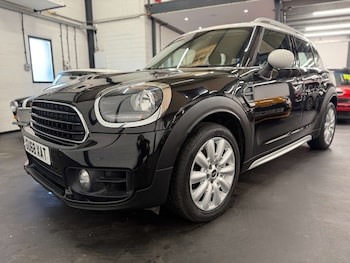 Used MINI Countryman 2018 for sale - 76957252: Photo