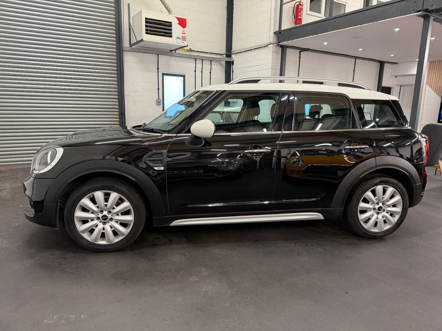 Used MINI Countryman 2018 for sale - 76957252: Photo 8