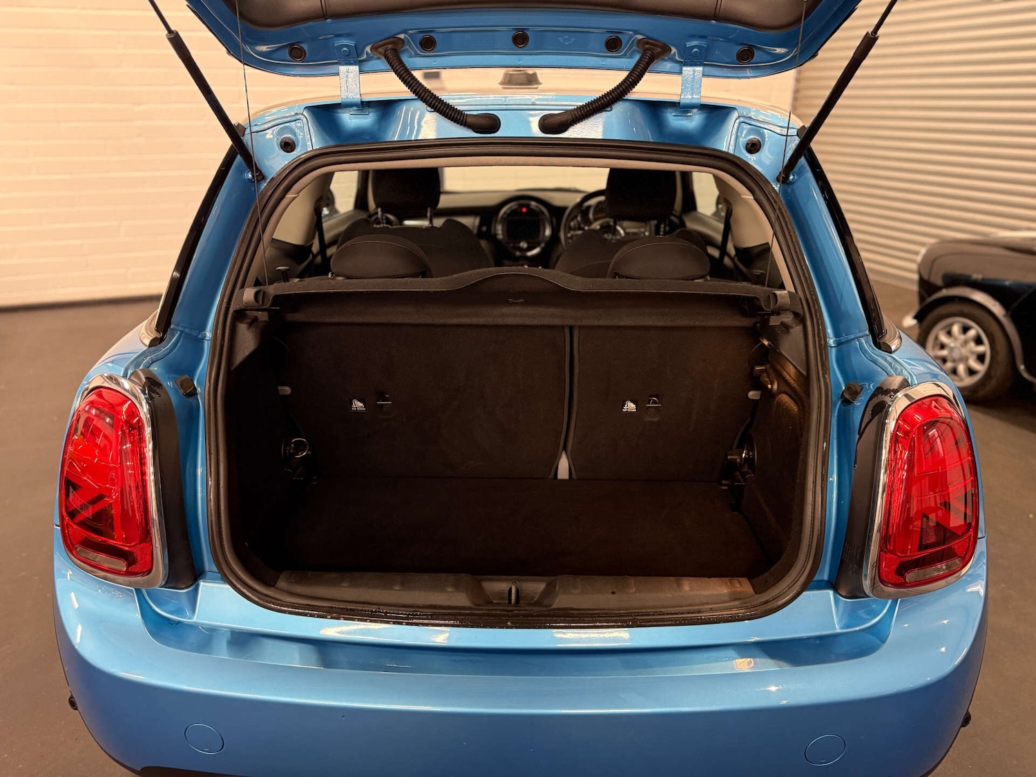 Used MINI Hatch 2018 for sale - 76783162: Photo 13