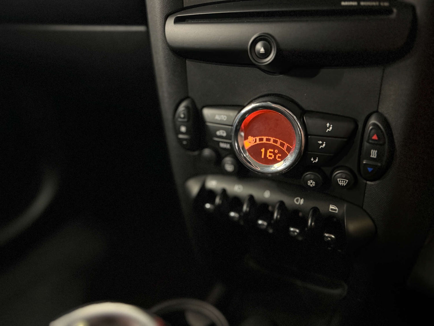 Used MINI Hatch 2011 for sale - 77272706: Photo 17