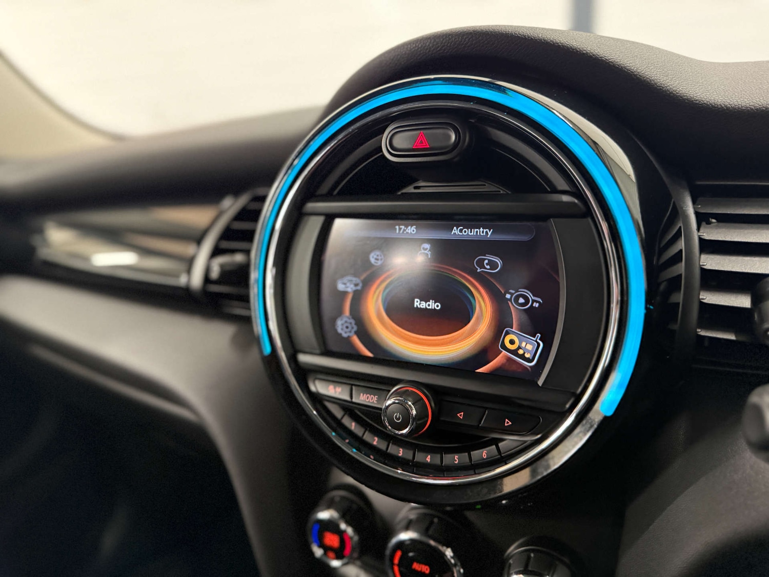 Used MINI Hatch 2016 for sale - 77720454: Photo 19