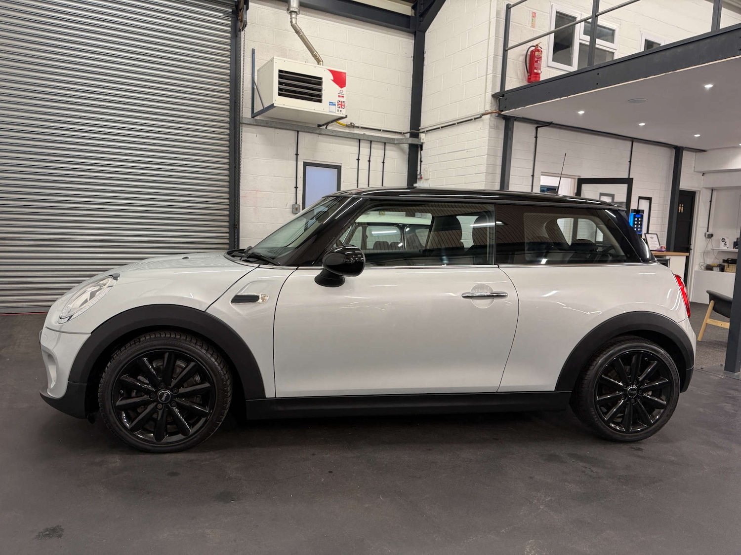 Used MINI Hatch 2016 for sale - 77720454: Photo 8