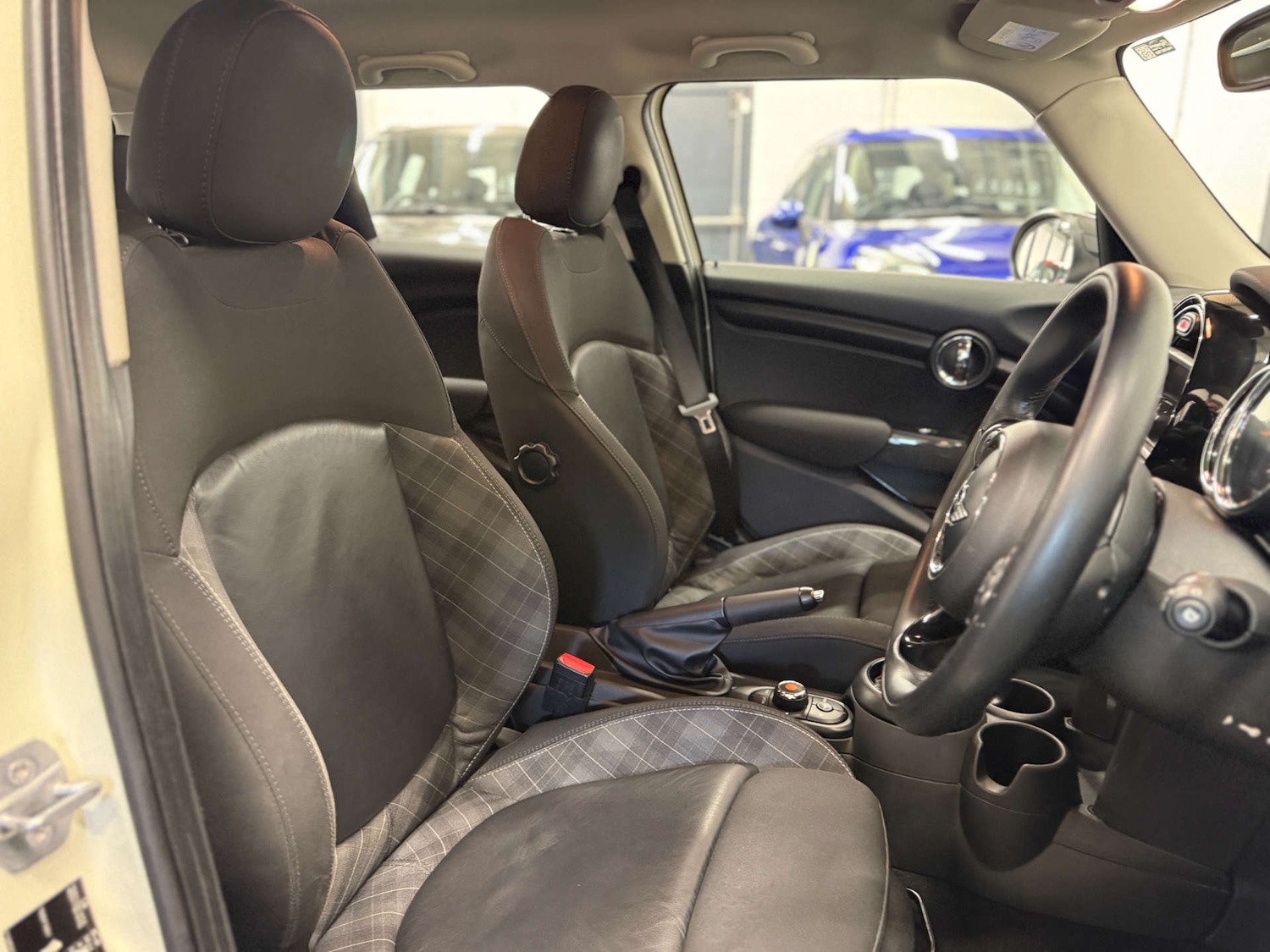 Used MINI Hatch 2015 for sale - 77492522: Photo 15