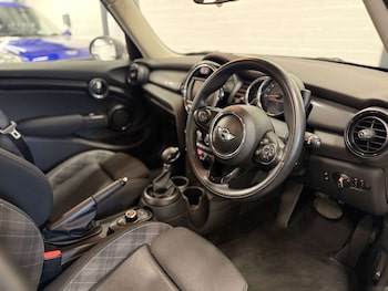 Used MINI Hatch 2015 for sale - 77492522: Photo