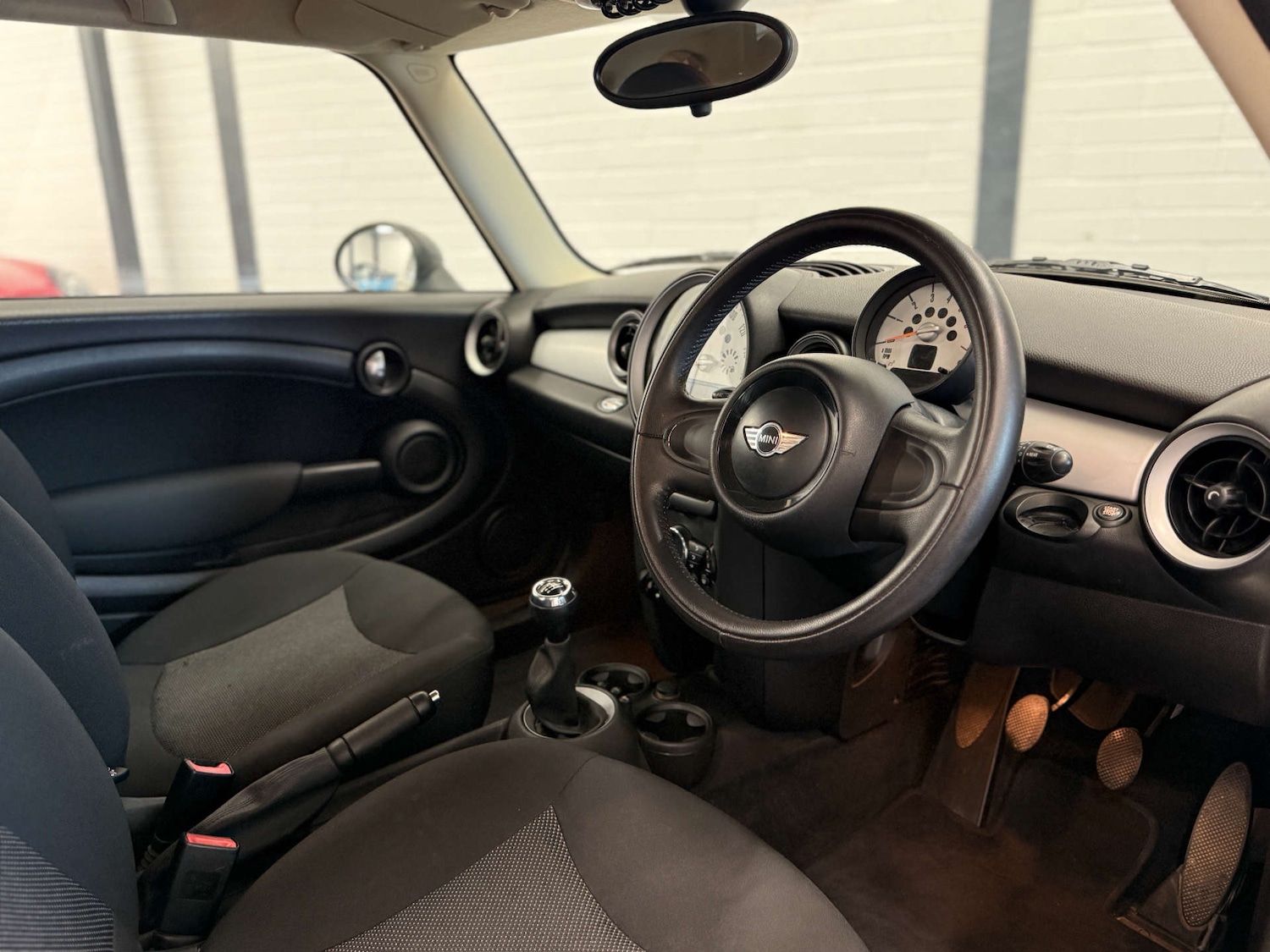 Used MINI Hatch 2011 for sale - 77310961: Photo 4