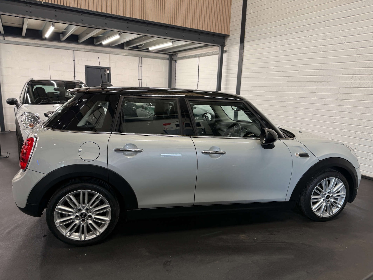 Used MINI Hatch 2016 for sale - 77797692: Photo 12