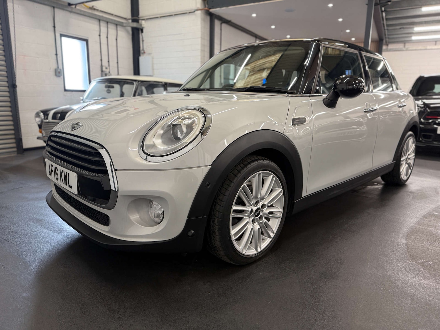 Used MINI Hatch 2016 for sale - 77797692: Photo 2