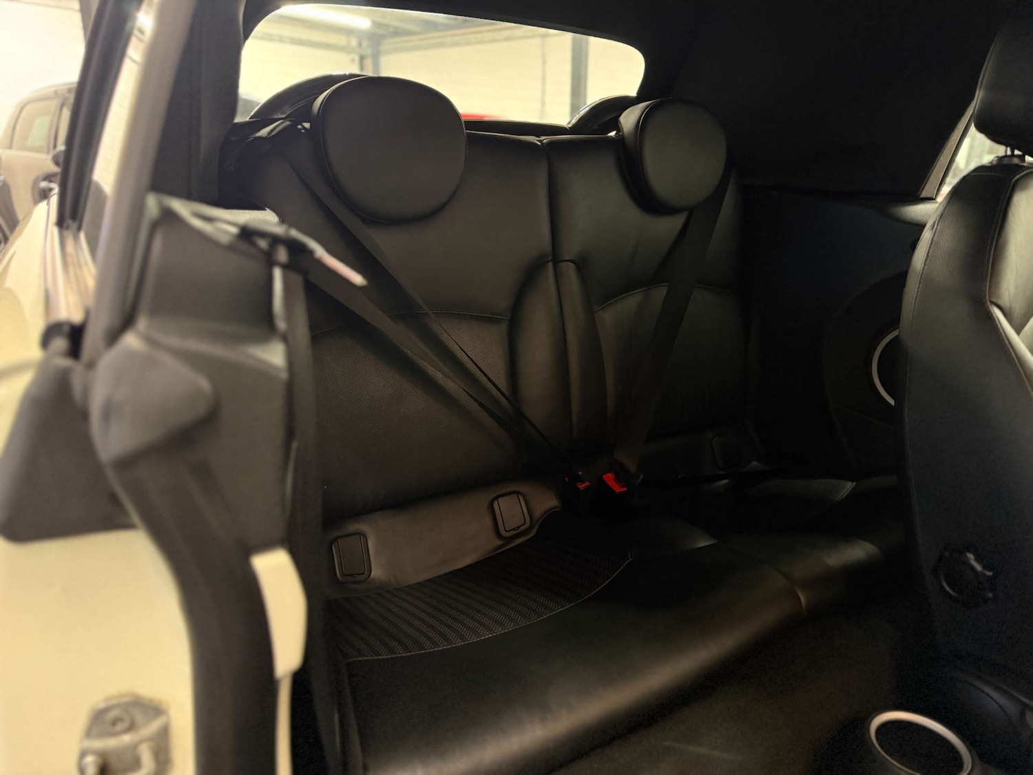 Used MINI Convertible 2014 for sale - 77720461: Photo 16