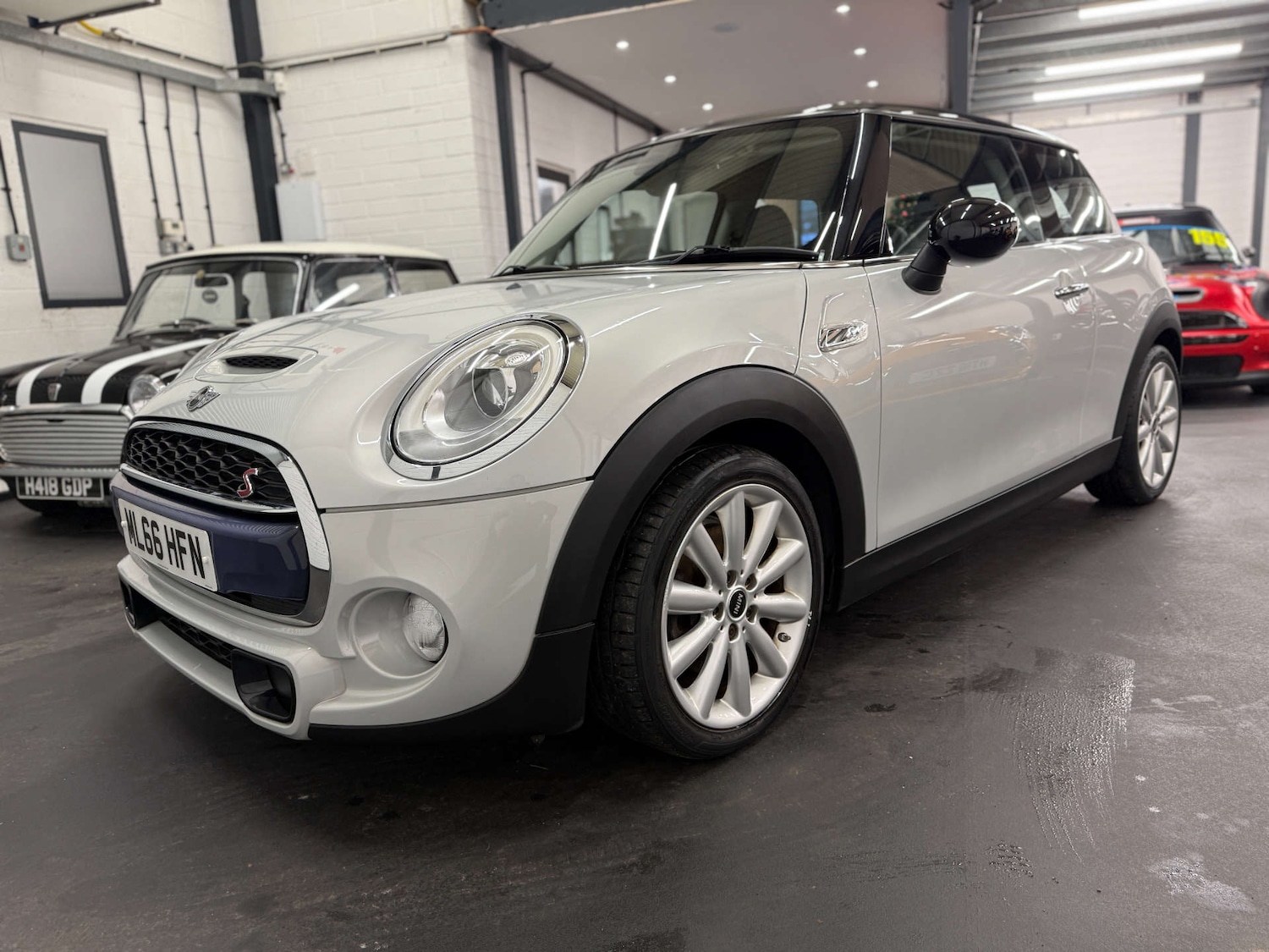 Used MINI Hatch 2016 for sale - 76957253: Photo 2