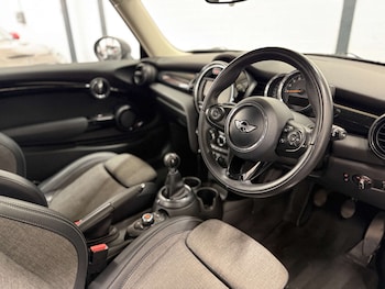 Used MINI Hatch 2016 for sale - 76957253: Photo