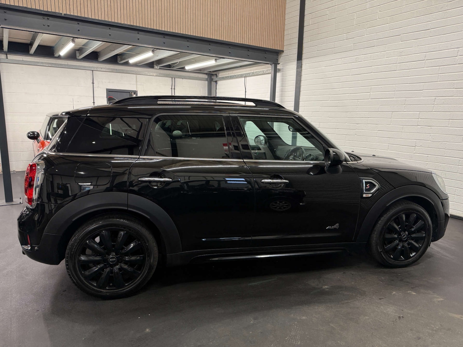 Used MINI Countryman 2017 for sale - 77734957: Photo 12