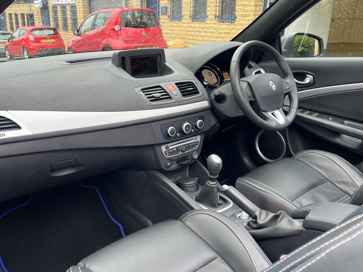 Used Renault Megane 2011 for sale - 77707034: Photo 12