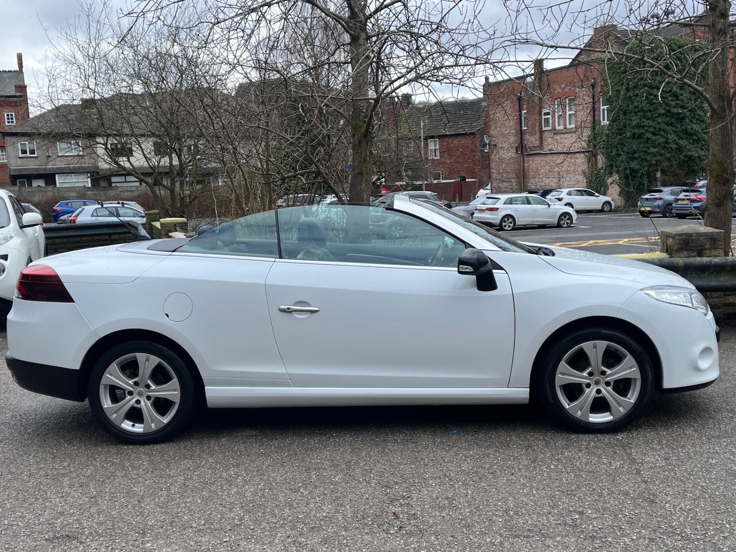 Used Renault Megane 2011 for sale - 77707034: Photo 6