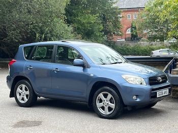 Toyota - RAV4