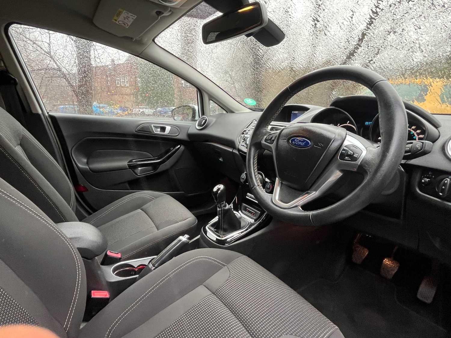 Used Ford Fiesta 2015 for sale - 76848769: Photo 7