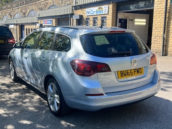 Used Vauxhall Astra 2015 for sale - 78329076: Photo