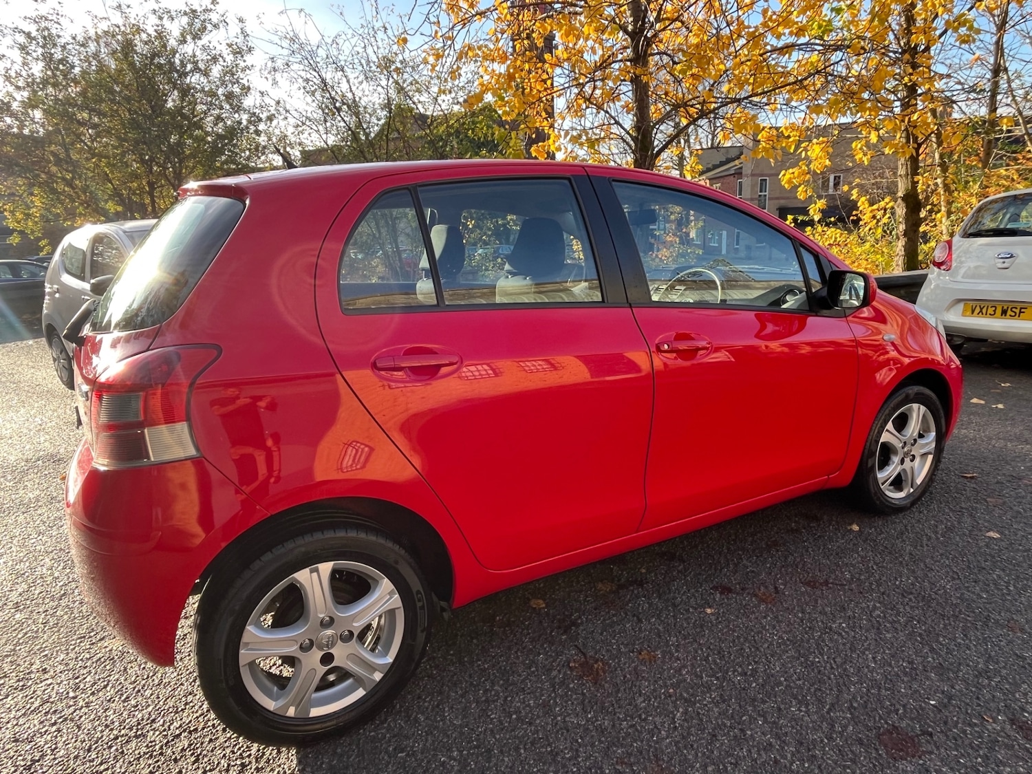 Used Toyota Yaris 2010 for sale - 76493842: Photo 15