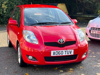 Used Toyota Yaris 2010 for sale - 76493842: Photo