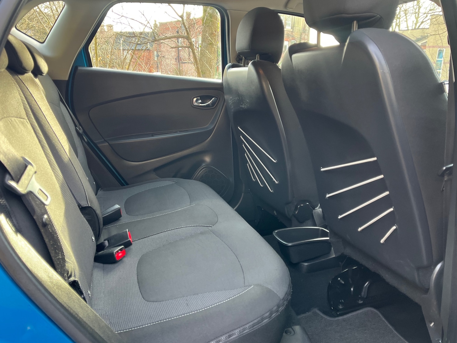 Used Renault Captur 2015 for sale - 77161231: Photo 11