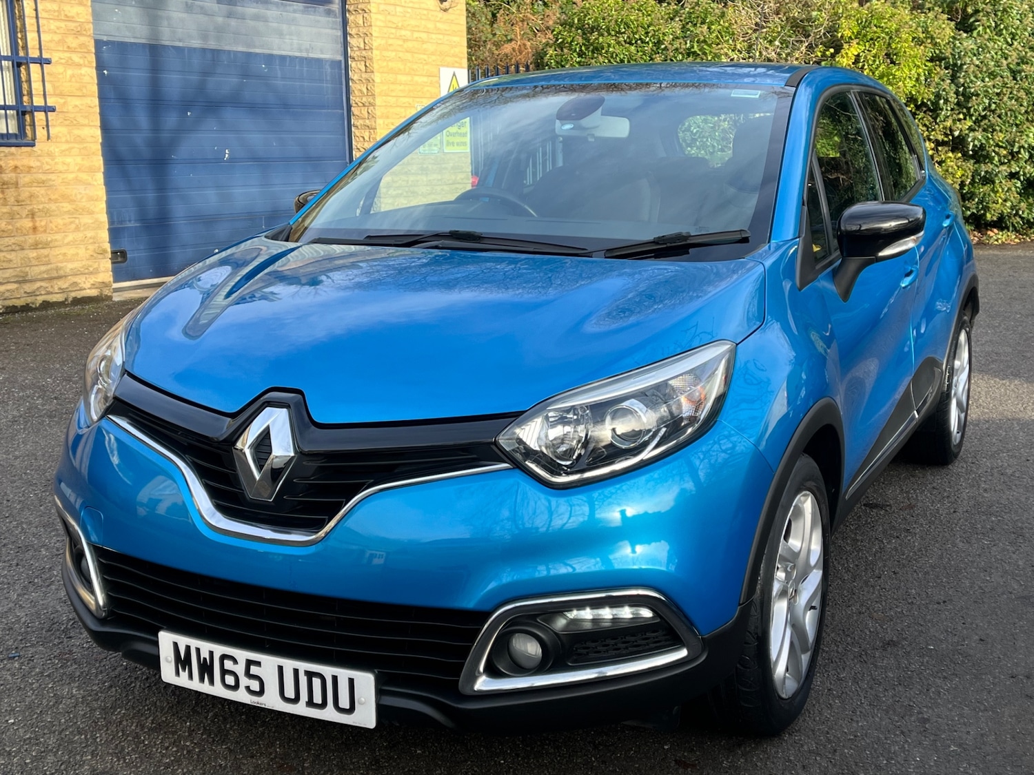 Used Renault Captur 2015 for sale - 77161231: Photo 3